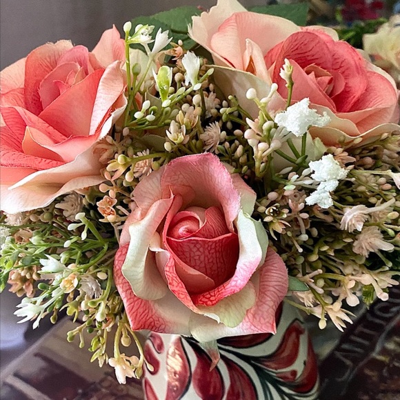 artificial flower arrangement - Picture 9 of 16